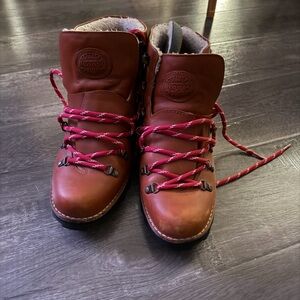 Roots Shearling-lined Brown Leather Winter Boots